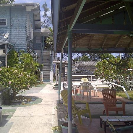 Arawak Inn Nassau Dış mekan fotoğraf